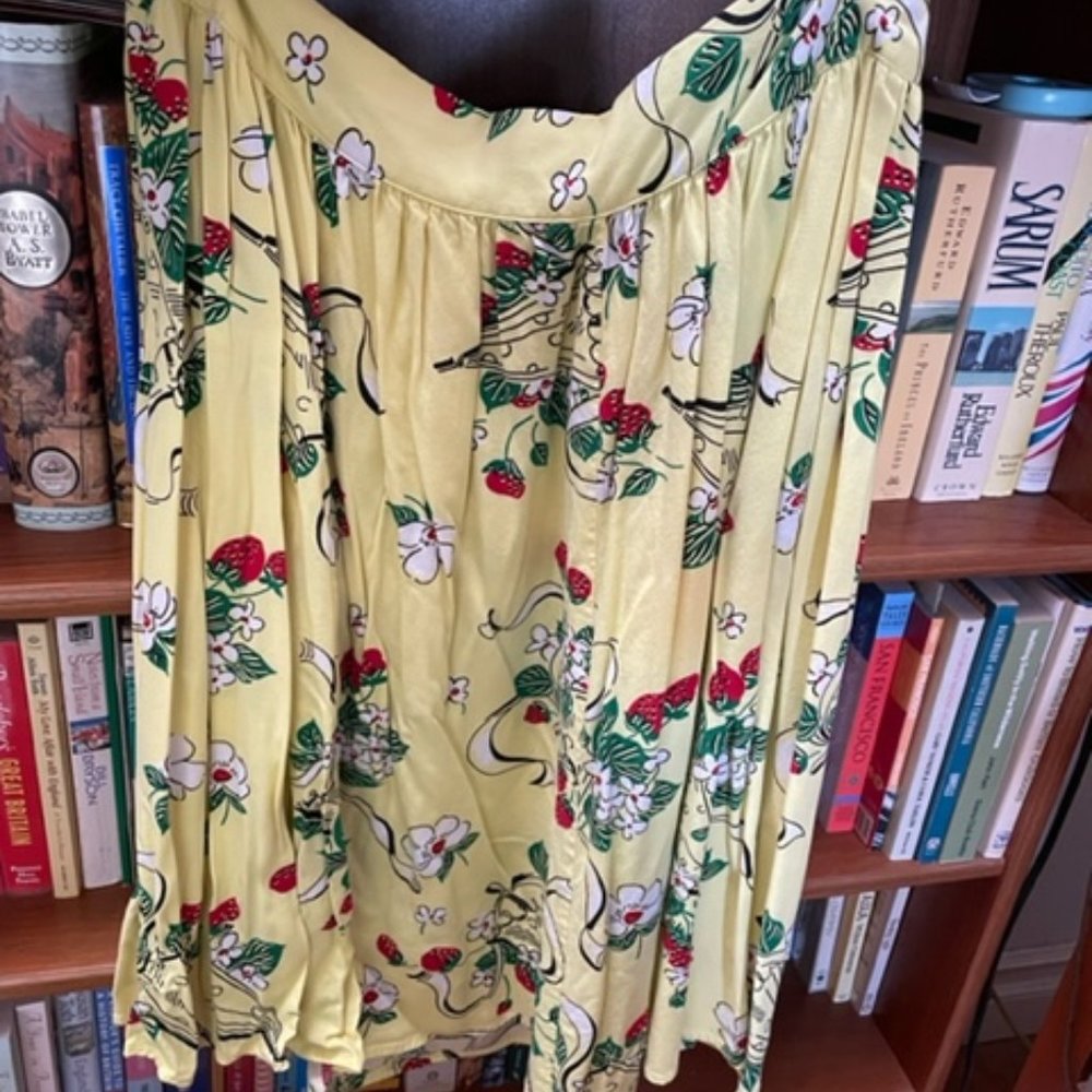 Trashy Diva Classic Knee-Length Skirt in Berry Chantilly